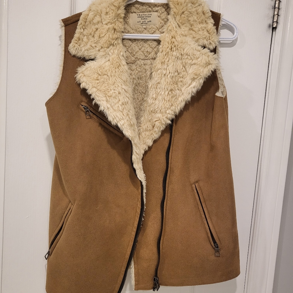 Zara fur lined vest jacket